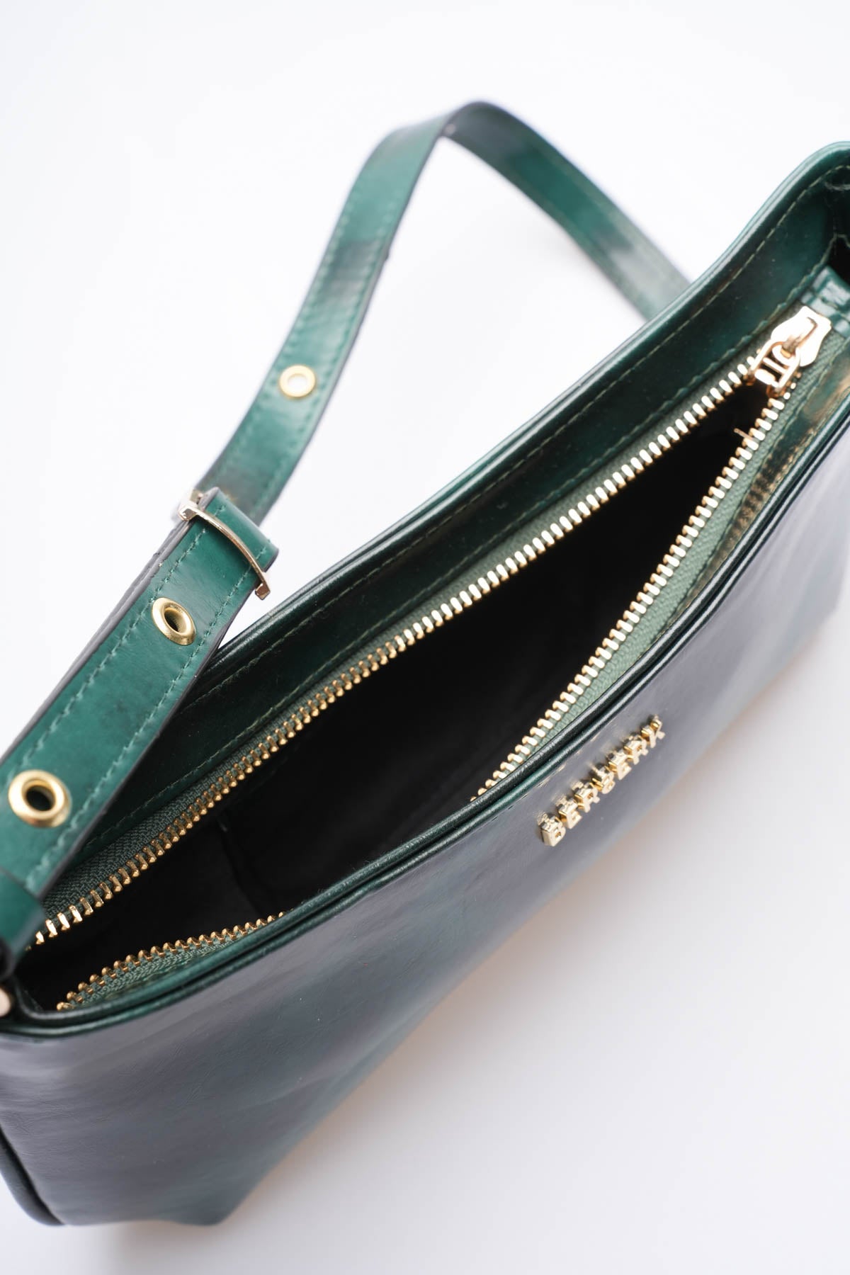 Berserk Mirage Camouflage